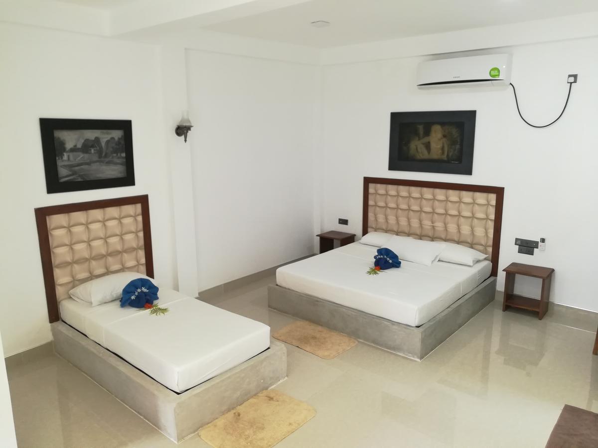 Margosa Lake Resort Anuradhapura Luaran gambar